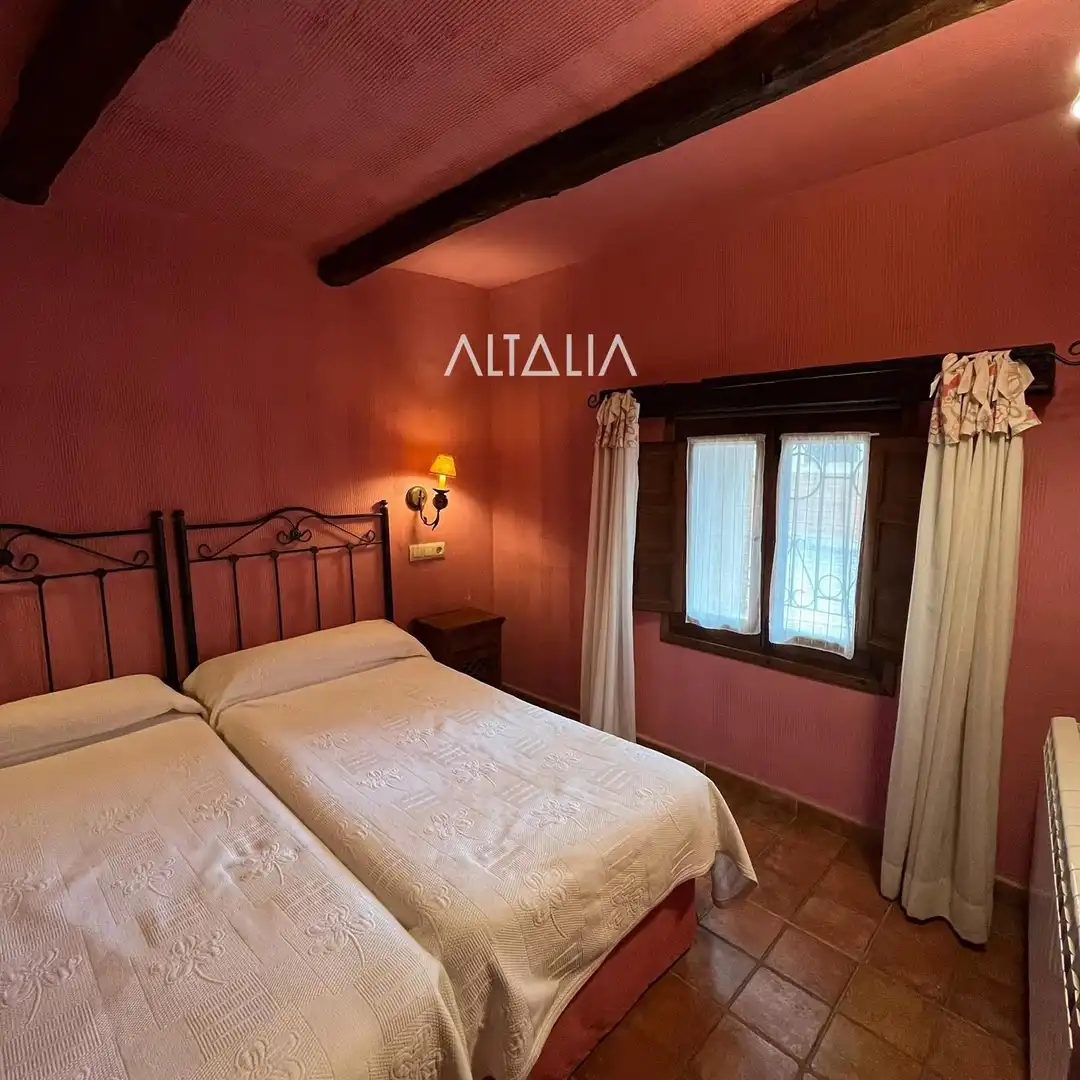 Habitación de Casa o chalet en venta en Villar de Olalla con Terraza y Amueblado