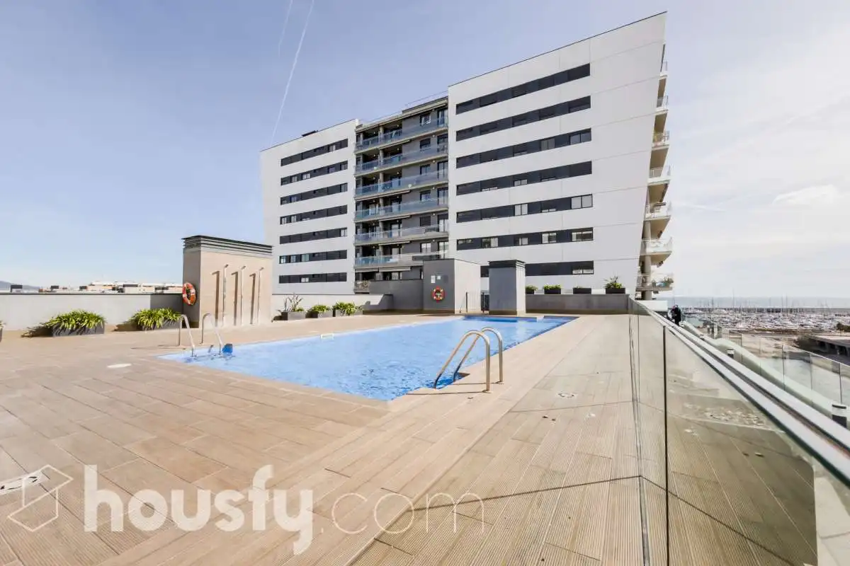 Piscina de Àtic en venda en Badalona amb Aire condicionat, Calefacció i Parquet