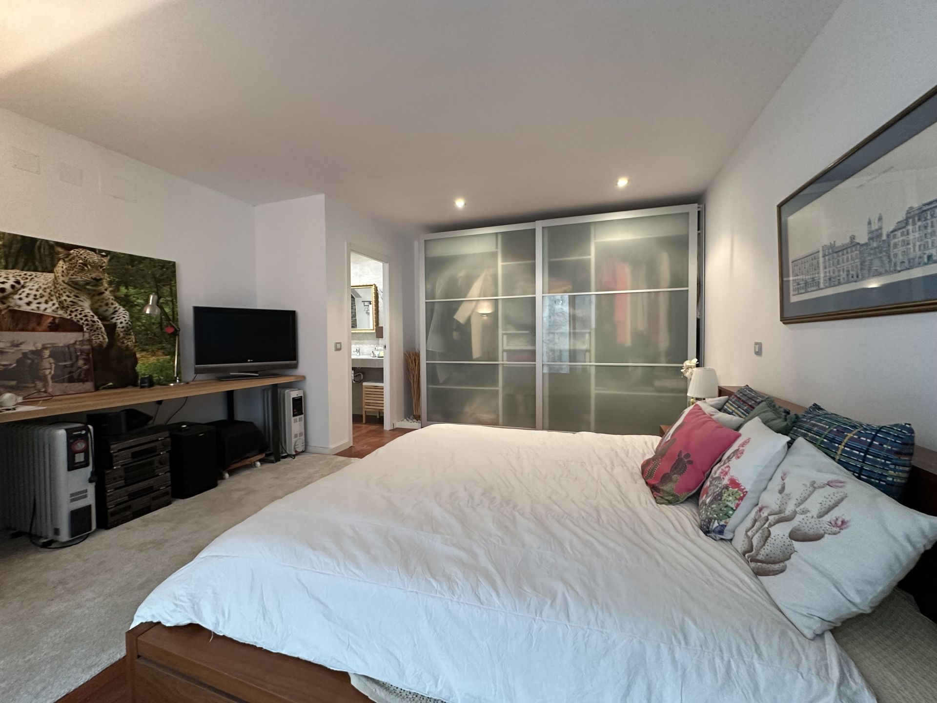 Bedroom of House or chalet for sale in Boadilla del Monte  with Air Conditioner, Private garden and Storage room