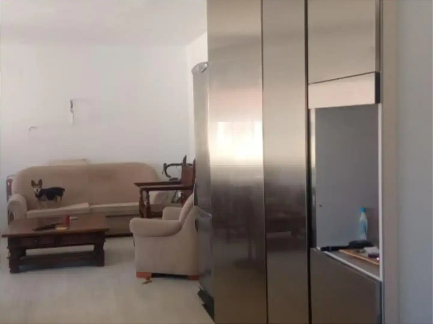 Sala d'estar de Loft en venda en León Capital  amb Parquet, Traster i Moblat