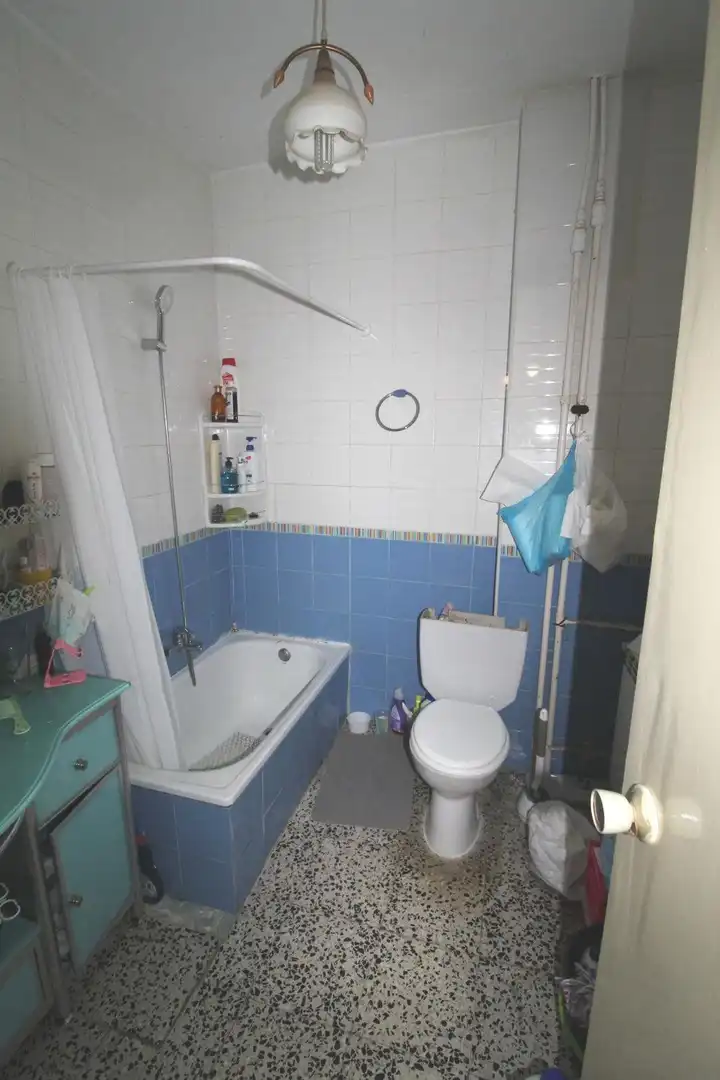 Piso con ascensor en venta en Cardenal Monescillo, imagen 6