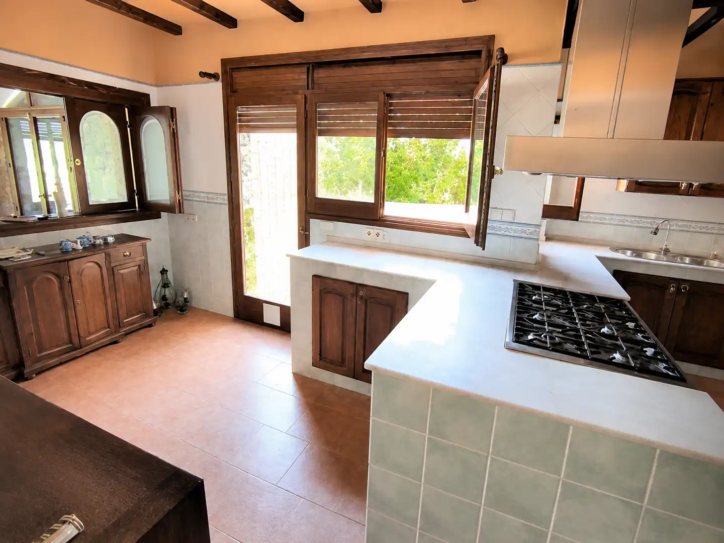 Cocina de Casa o chalet en venta en Montcada i Reixac con Calefacción y Jardín privado