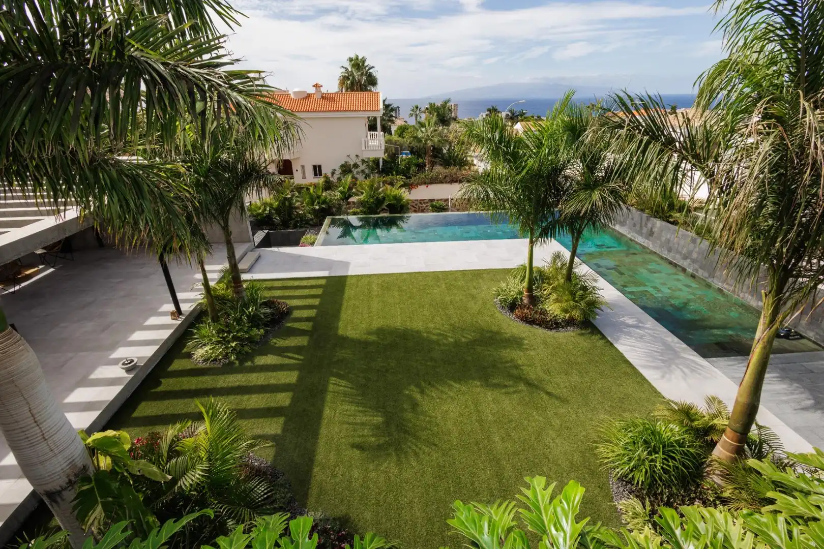 Detached house with pool for sale in Casco Urbano, imagen 3