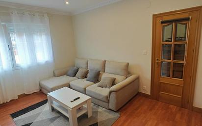 Sala d'estar de Pis en venda en Bilbao  amb Terrassa