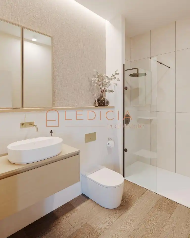 Duplexes for sale in Garcia Barbon, 43, Centro - Areal