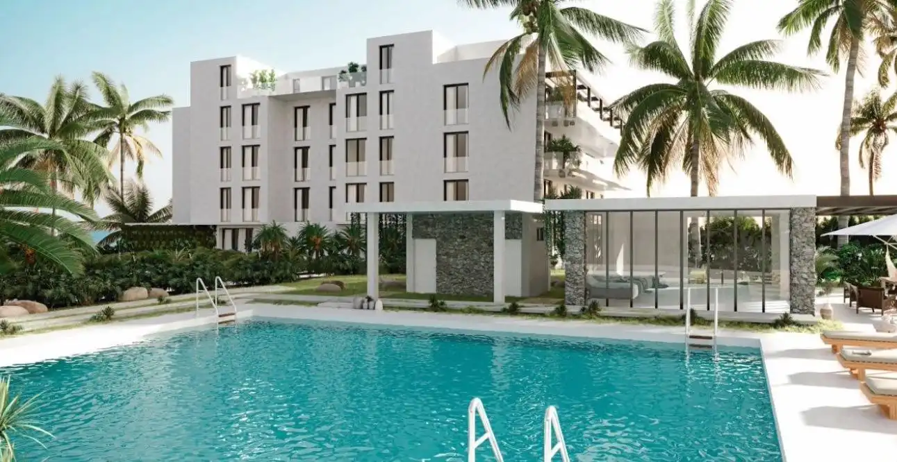Apartamento con terraza en venta en El Faro de Calaburra - Chaparral