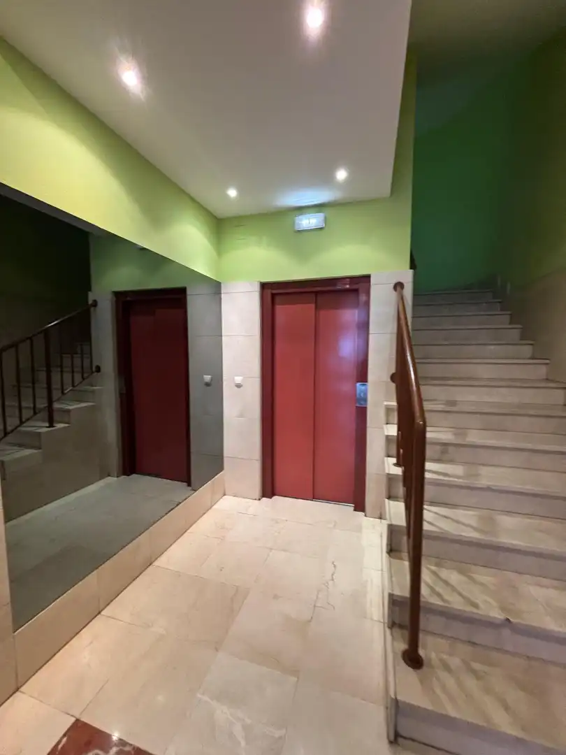 Piso en venta en Gijón  con Calefacción, Parquet y Trastero