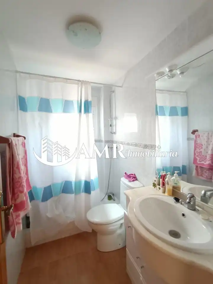 Baño de Casa o chalet en venta en El Viso de San Juan con Calefacción, Jardín privado y Trastero