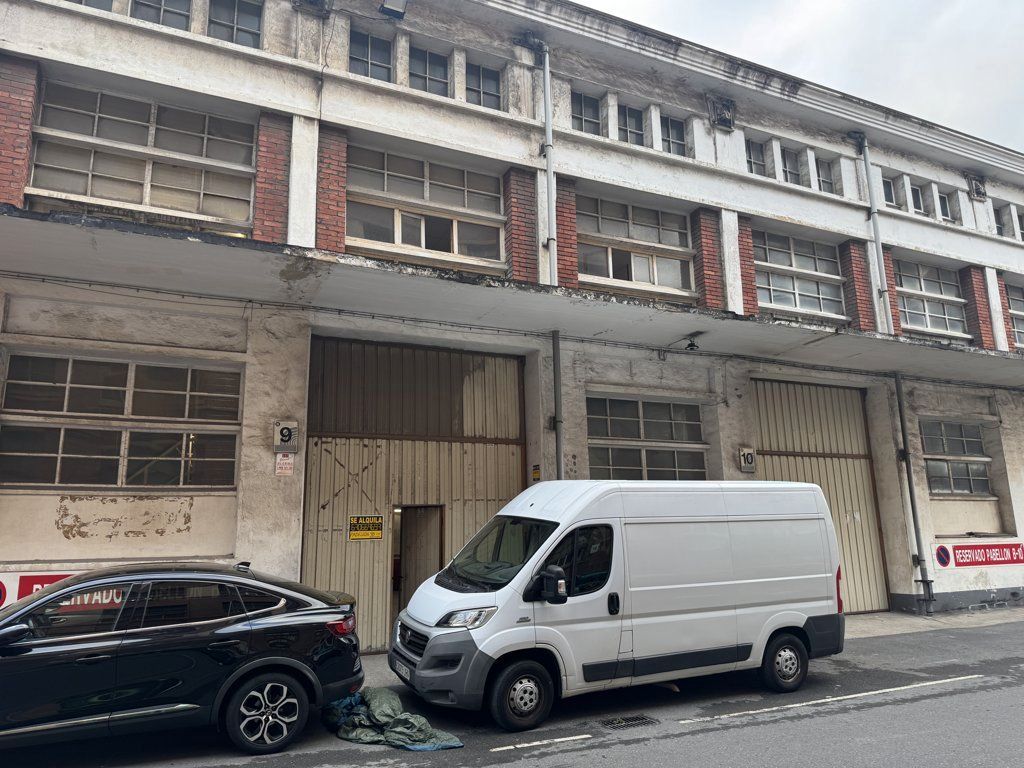 Vista exterior de Local de lloguer en Valle de Trápaga-Trapagaran