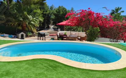 Piscina de Casa o xalet en venda en Calvià amb Aire condicionat, Terrassa i Piscina