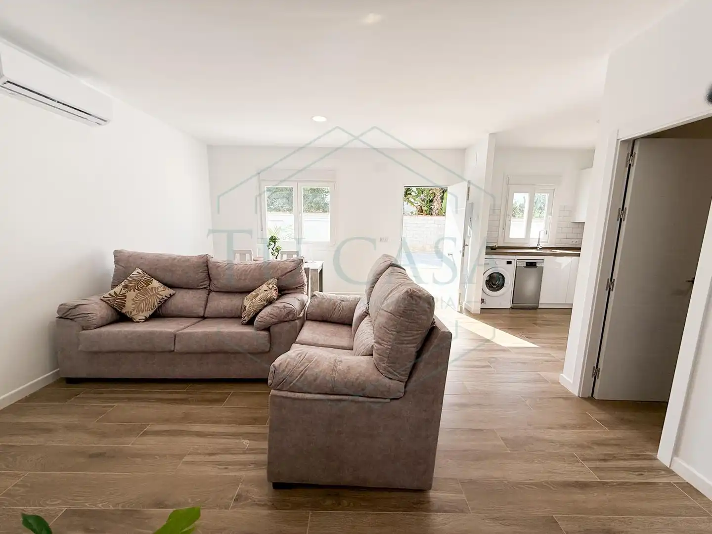 Wohnzimmer von Wohnungen zur Miete in Chiclana de la Frontera mit Klimaanlage und Möbliert