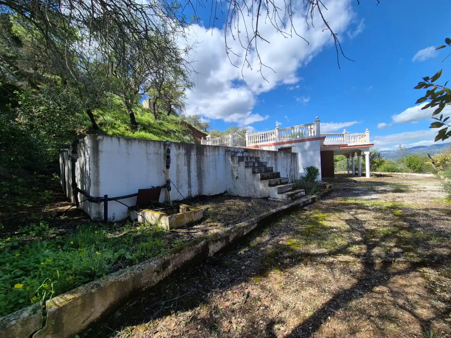 Jardí de Finca rústica en venda en Guaro amb Calefacció, Terrassa i Traster