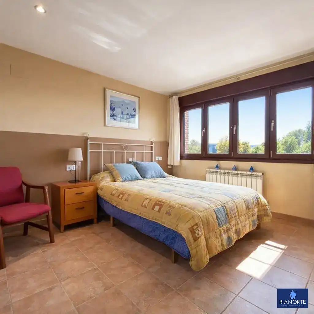 Habitación de Casa o chalet en venta en Gozón con Calefacción, Jardín privado y Terraza