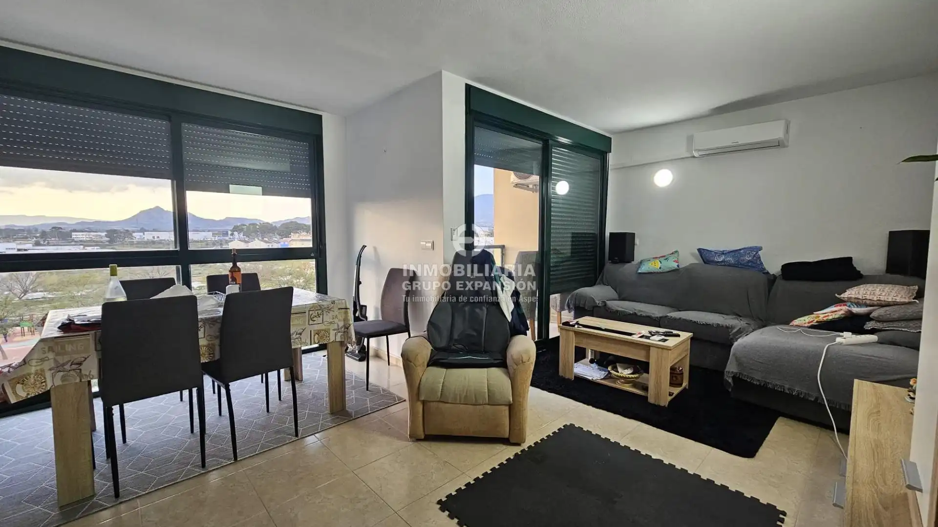 Sala de estar de Piso en venta en Monforte del Cid con Aire acondicionado, Trastero y Balcón