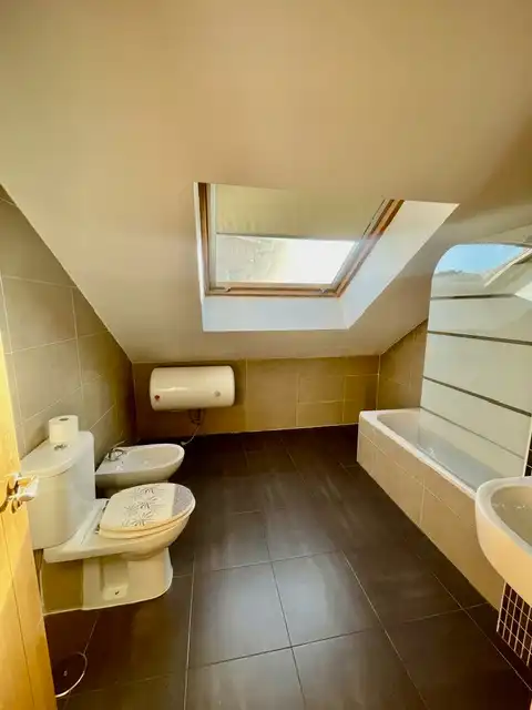 Duplexes for rent in Calle Bajada de la Fuente, Centro