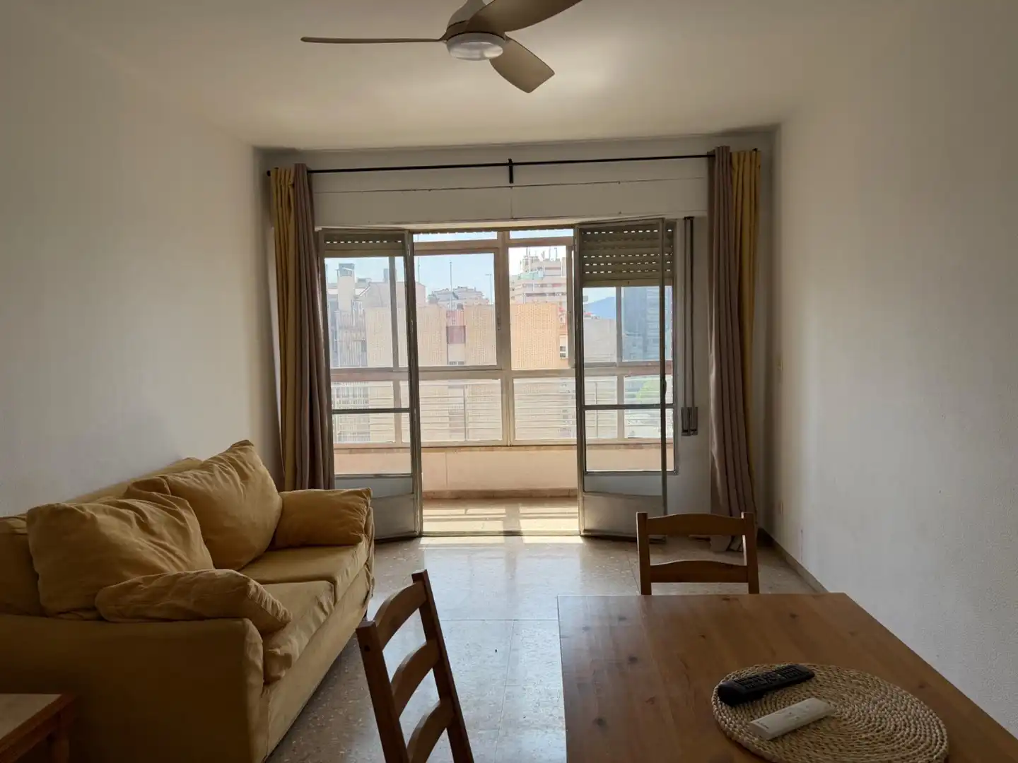 Sala de estar de Piso en venta en Murcia con Terraza y Balcón