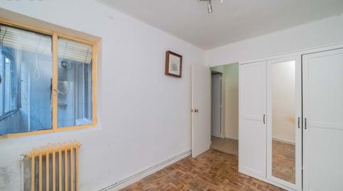 Foto 2 de Piso en venta en Calle Santiago Apóstol, Carlos Ruiz, Madrid