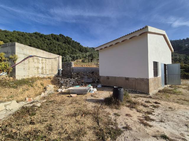 Finca rústica en Venta en Yunquera