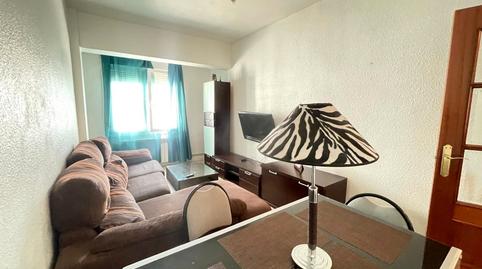 Foto 2 de Pis en venda a Calle Lardero, 43, Jesuitas, La Rioja