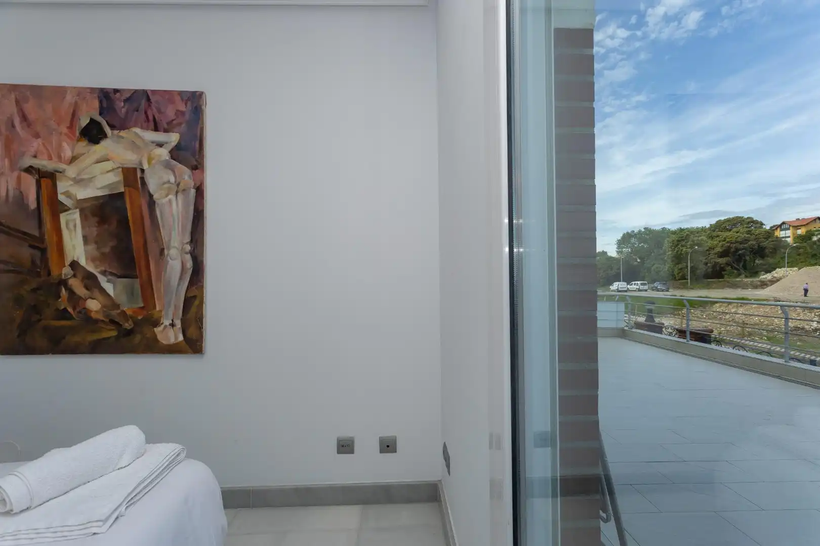 Habitación de Piso en venta en San Vicente de la Barquera con Calefacción, Terraza y Piscina comunitaria
