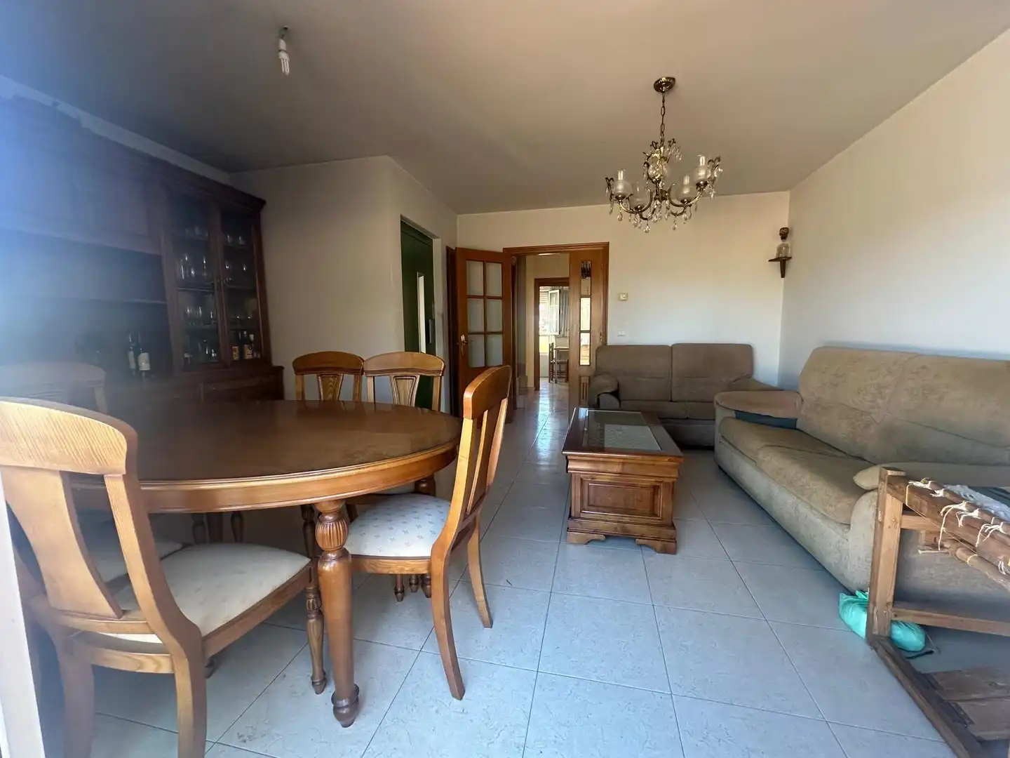 Sala de estar de Casa adosada en venta en Ponferrada con Calefacción