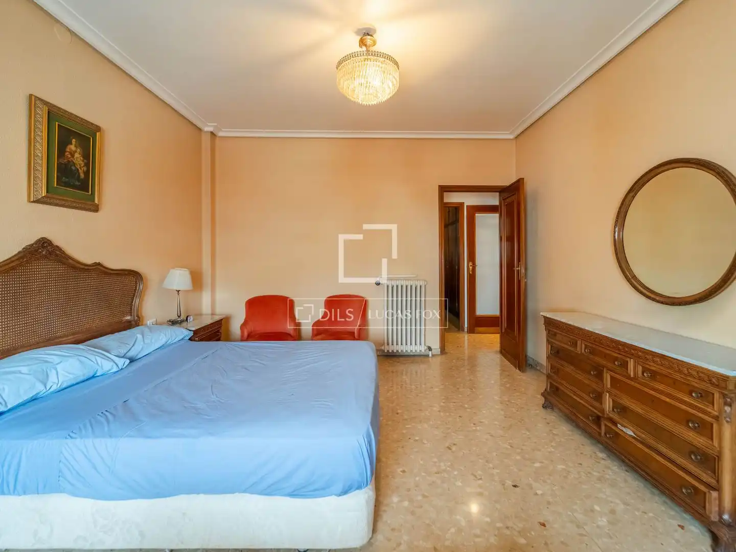 Habitación de Piso en venta en Valencia con Calefacción