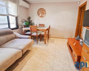 Sala d'estar de Àtic en venda en Mataró amb Calefacció, Terrassa i Balcó