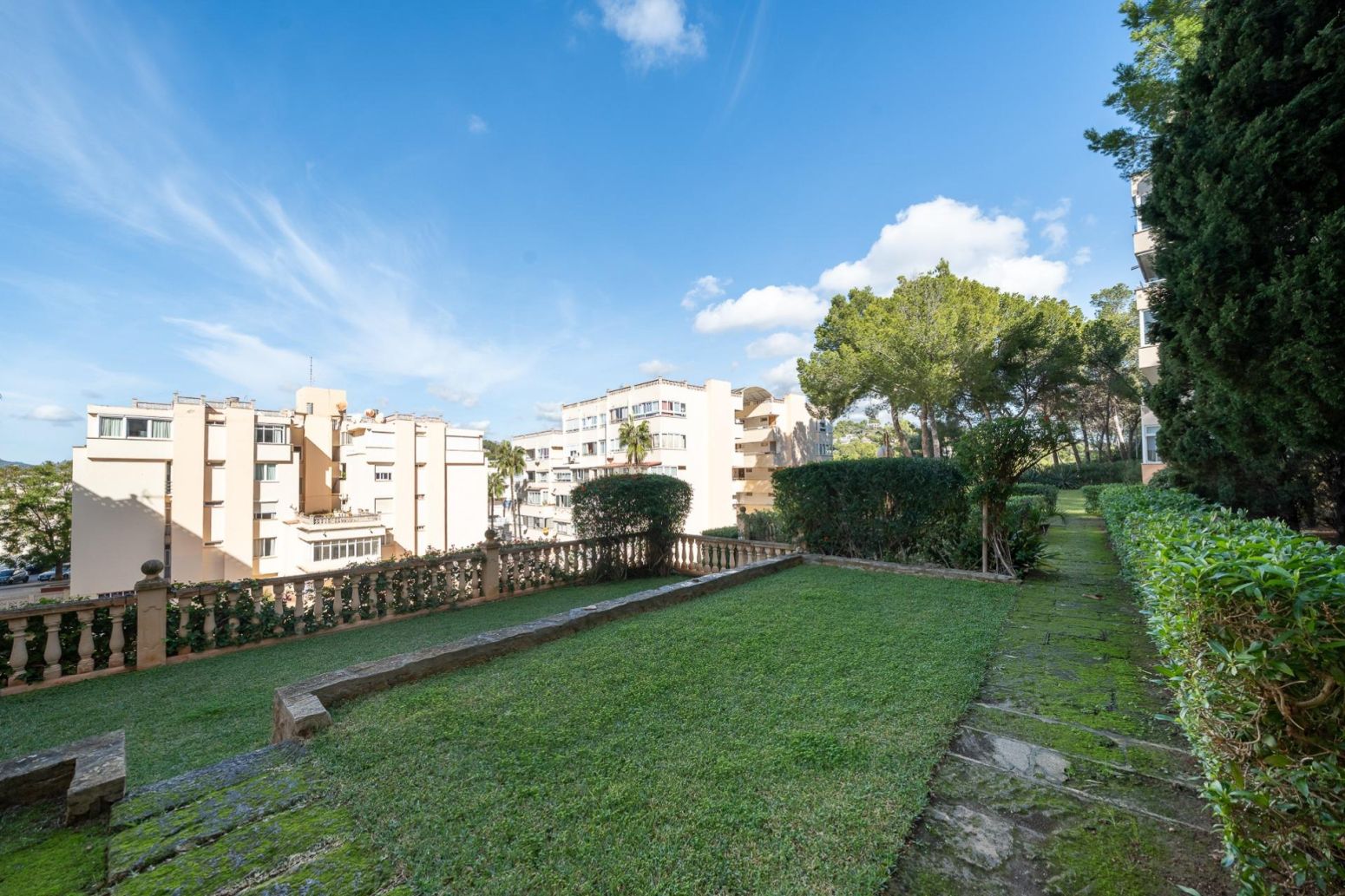 Garden of Flat for sale in Calvià  with Air Conditioner, Parquet flooring and Terrace