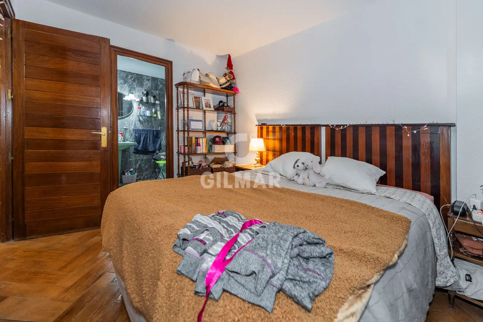 Dormitori de Apartament en venda en Madrid amb Calefacció i Moblat