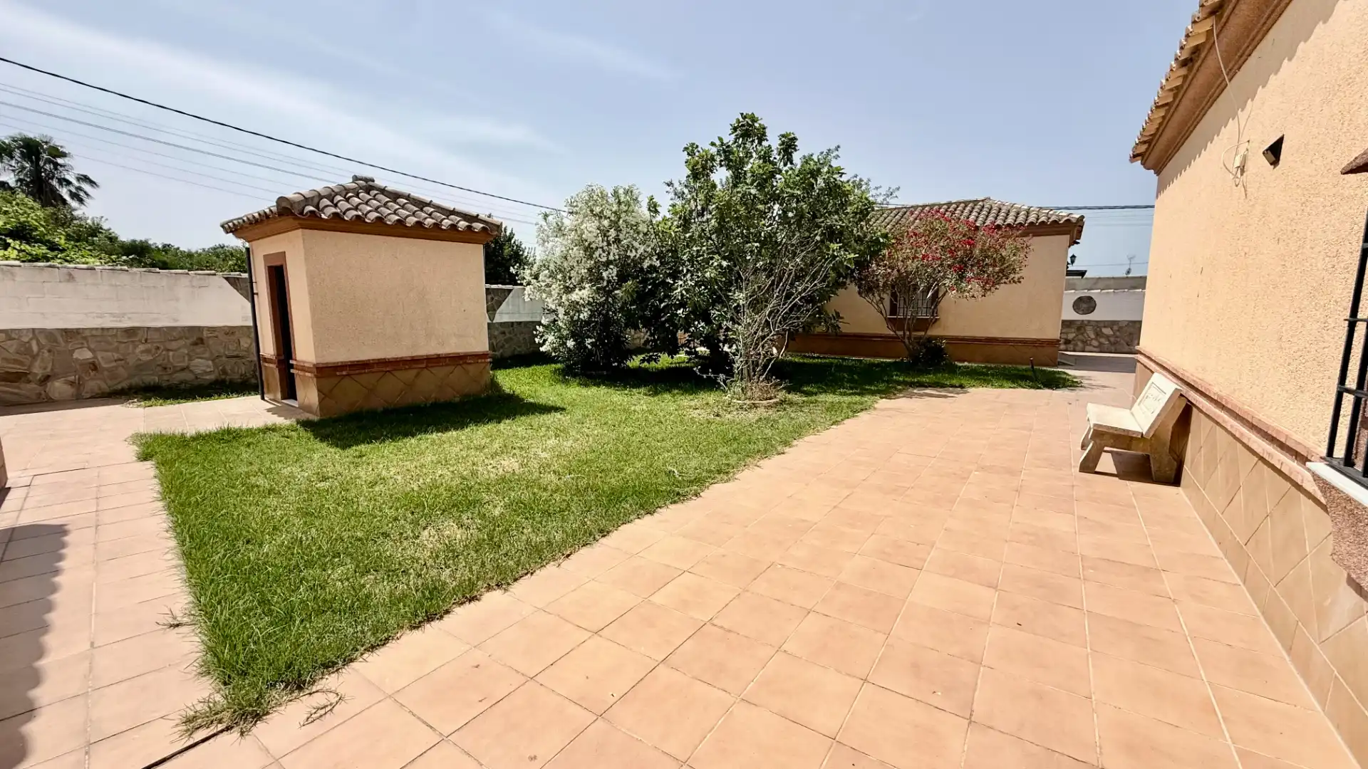 Jardín de Casa o chalet en venta en Chiclana de la Frontera con Aire acondicionado, Calefacción y Jardín privado
