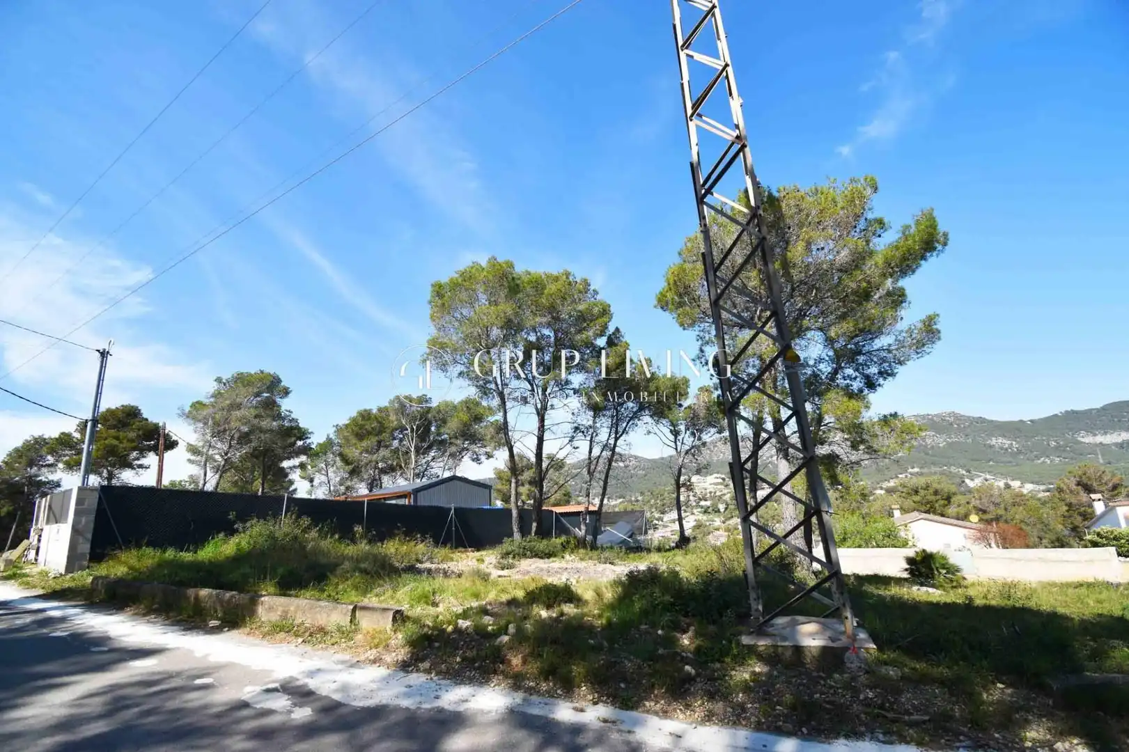Terreny residencial en venda a Canyelles, imagen 2