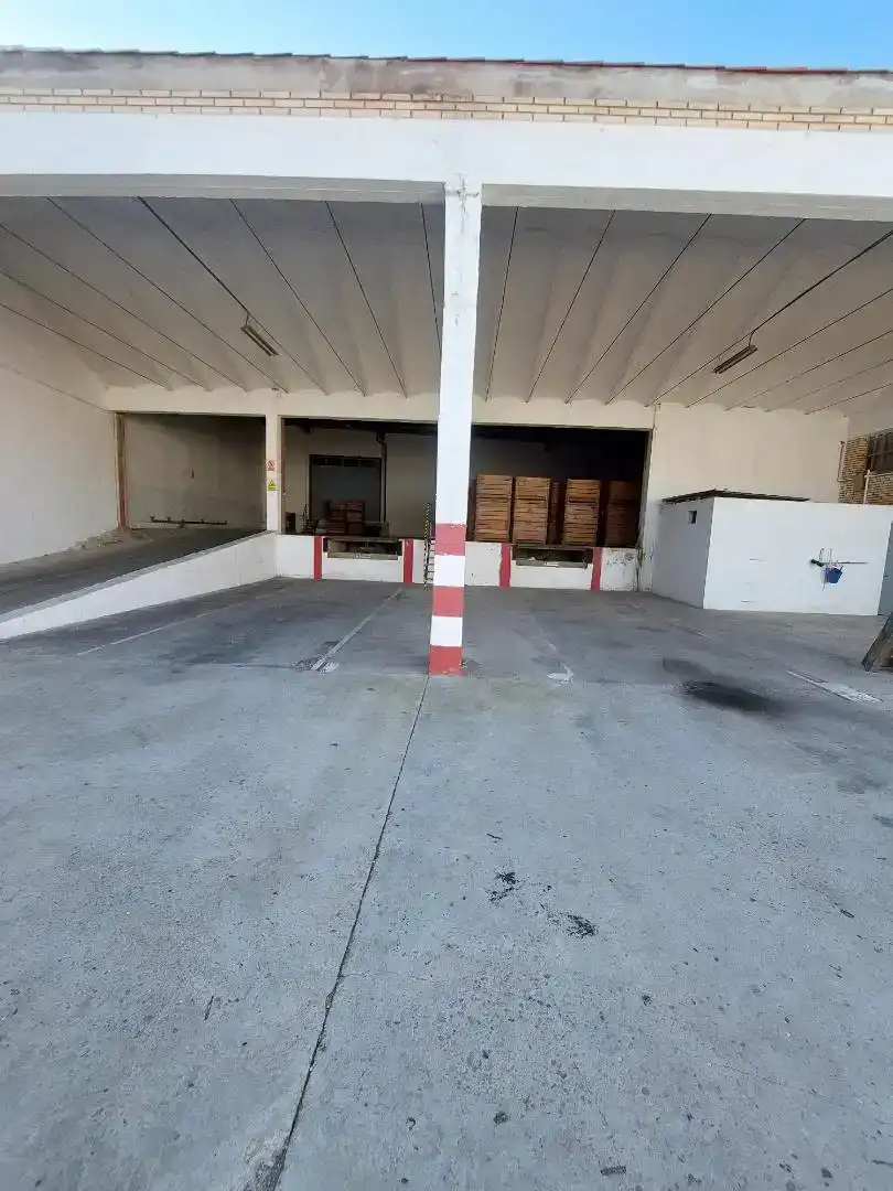 Aparcament de Nau industrial en venda en Aldeanueva de Ebro
