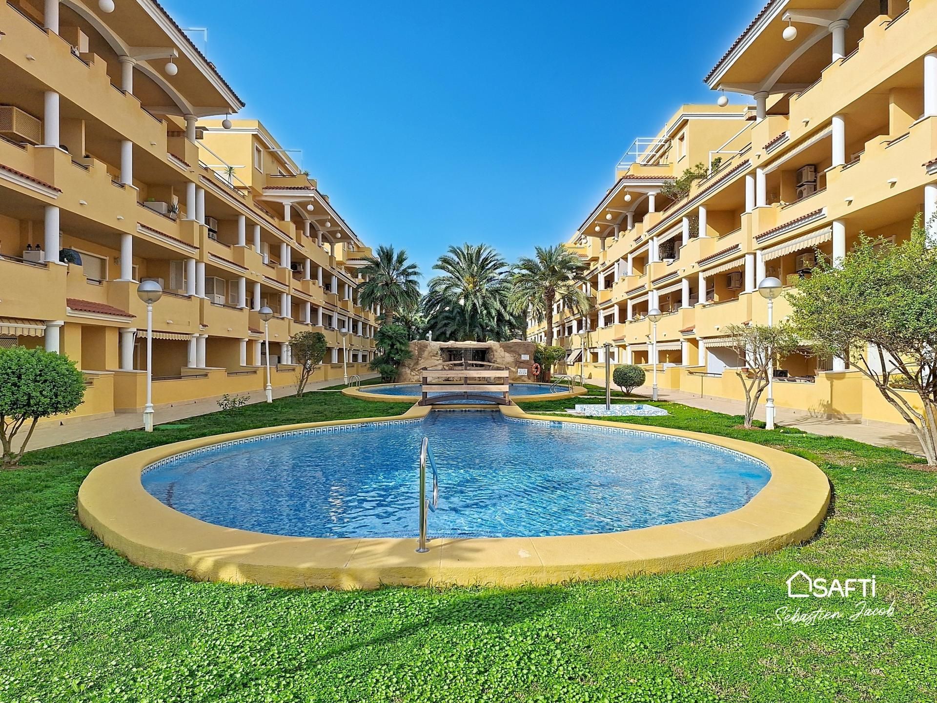 Exterior view of Flat for sale in Dénia  with Air Conditioner, Heating and Terrace