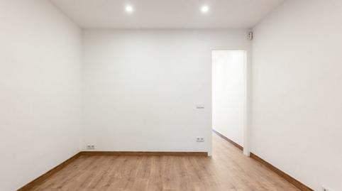Photo 4 of Flat to rent in Carrer de Narcís Giralt, 13, Centre, Barcelona