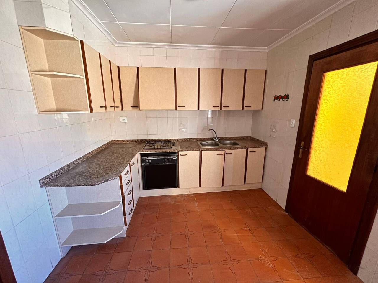 Küche von Wohnung zum verkauf in Almansa mit Abstellraum und Balkon