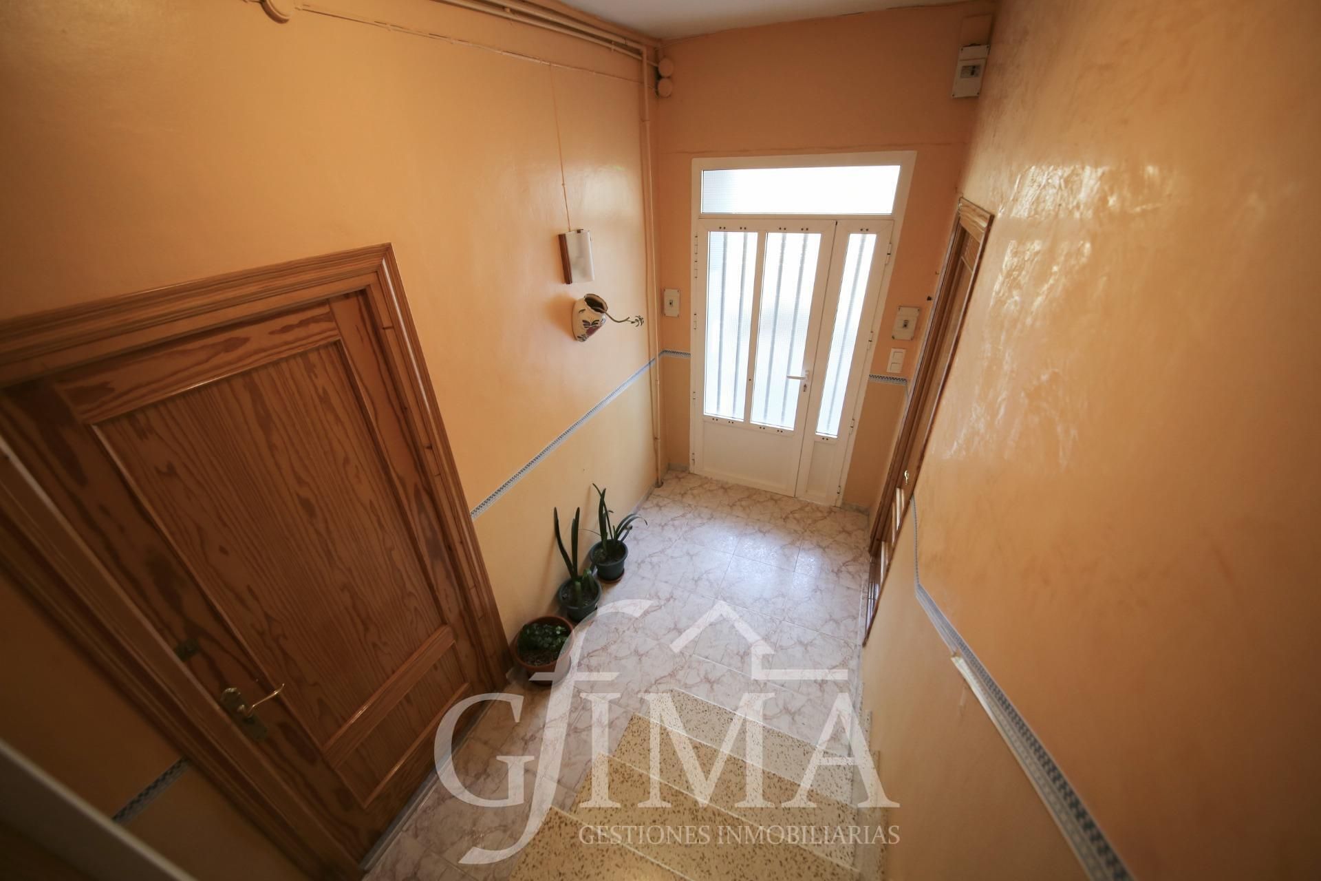 Country house for sale in Manzanares