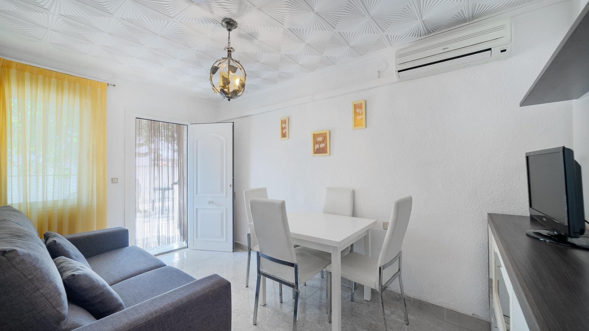 Dining room of House or chalet for sale in Torrevieja  with Air Conditioner and Terrace