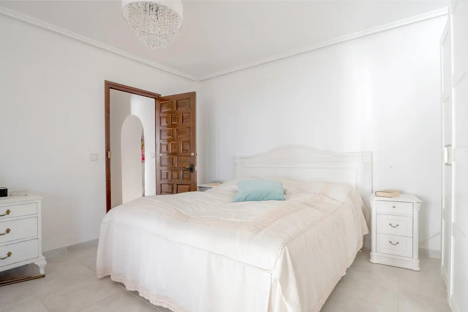 Chalet con piscina en venta en Centro Urbano, imagen 18