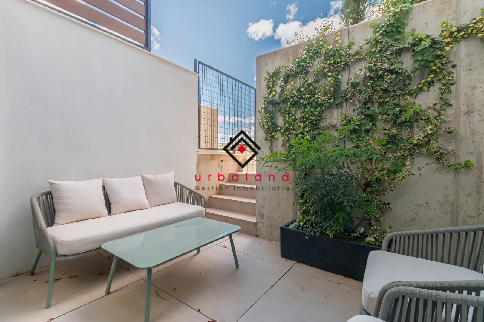 Semi-detached house with pool for sale in Calle de Cosme Damián Churruca, imagen 41