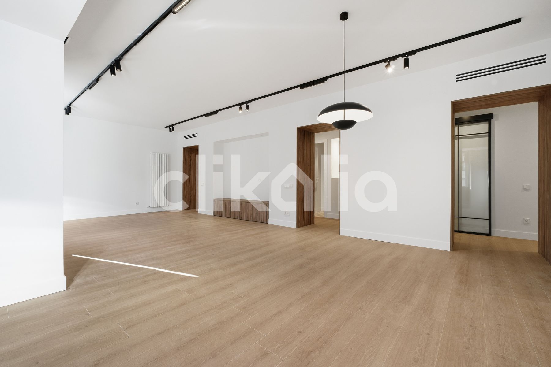 Living room of Flat for sale in  Madrid Capital  with Air Conditioner, Heating and Terrace