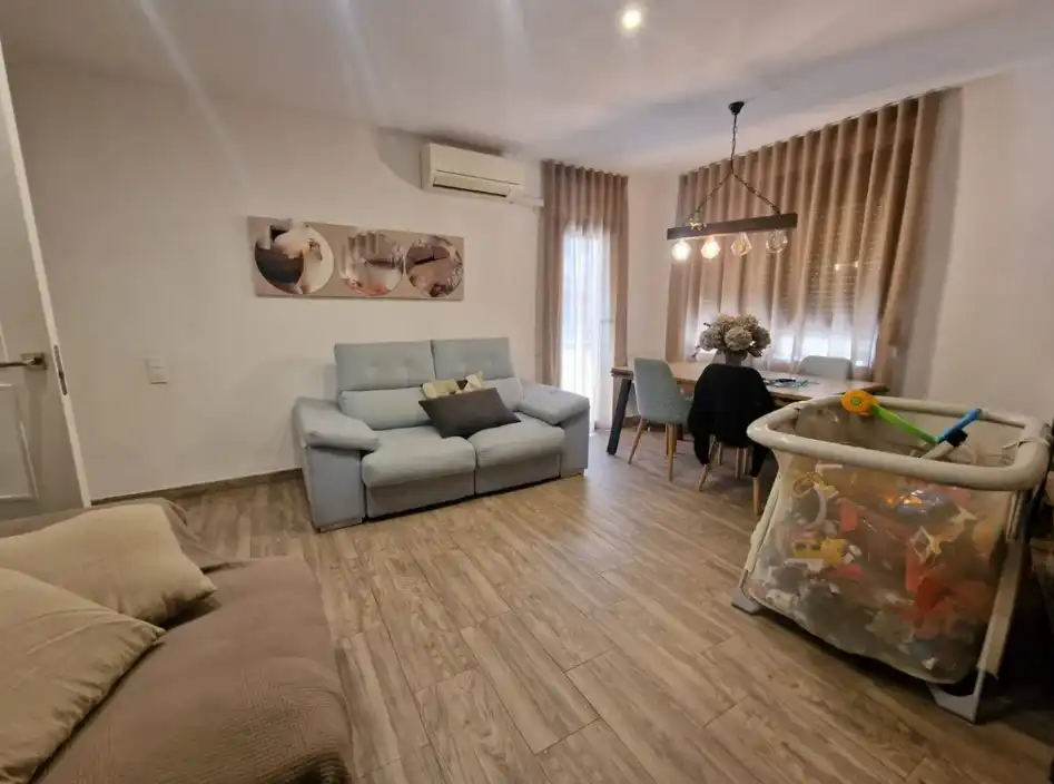 Appartamento con terrazza in vendita a Alberic, imagen 2
