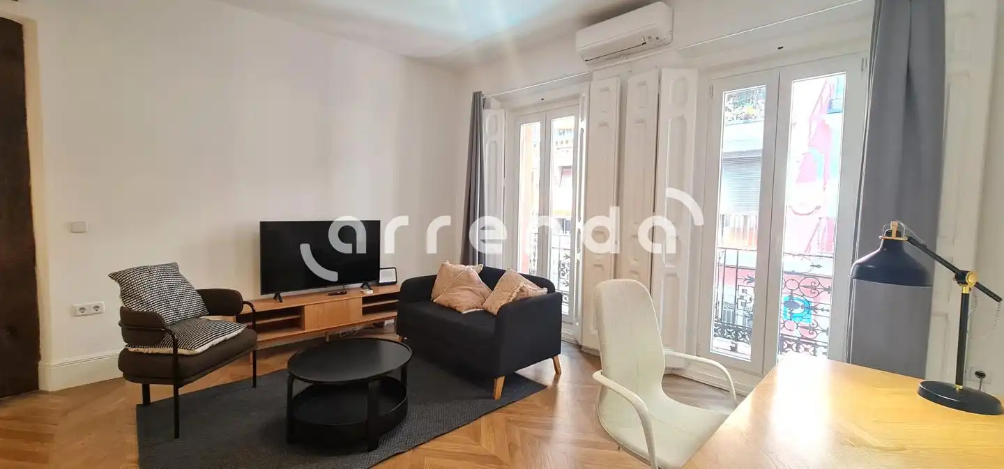Wohnzimmer von Wohnung zur Miete in Madrid mit Klimaanlage und Möbliert