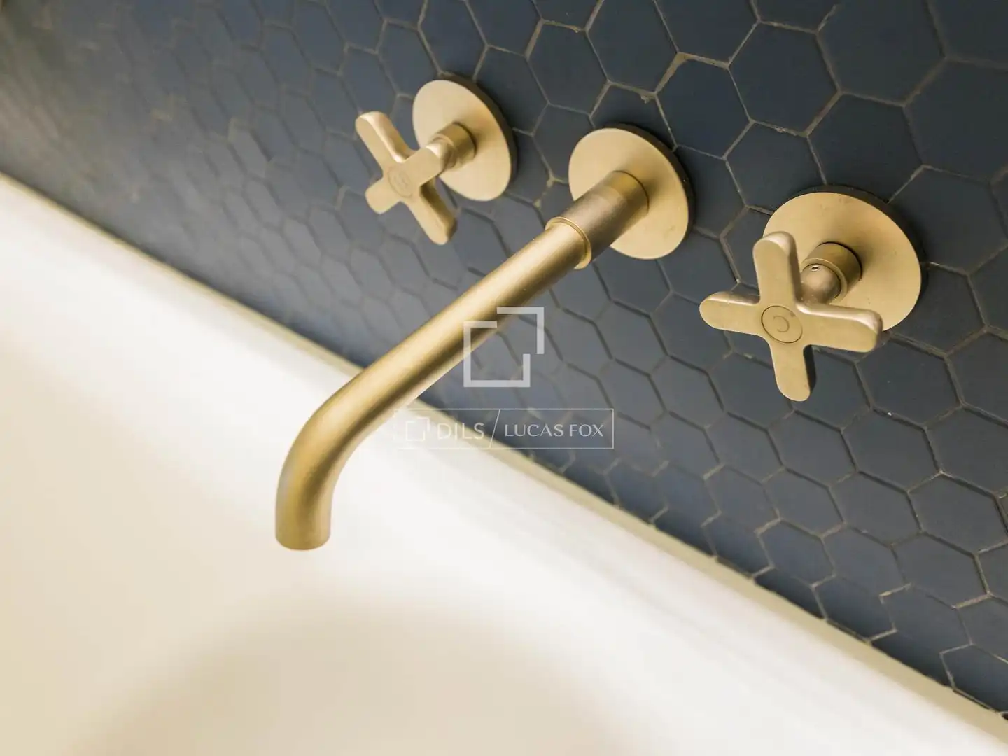 Bathroom of Flat for rent in Barcelona  with Air Conditioner, Furnished and Balcony