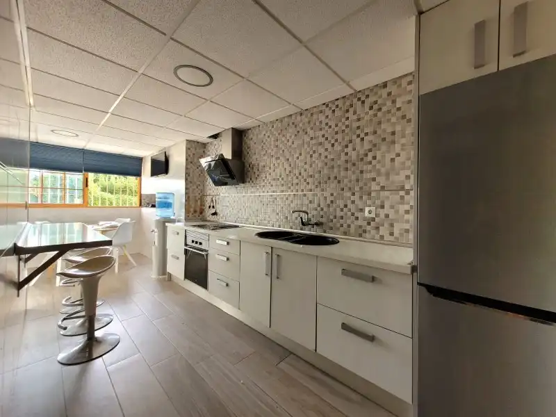 Piso en venta en Calle Jerez Perchet, 24, Cortijo Bazán - Los Casinis - Los Cipreses