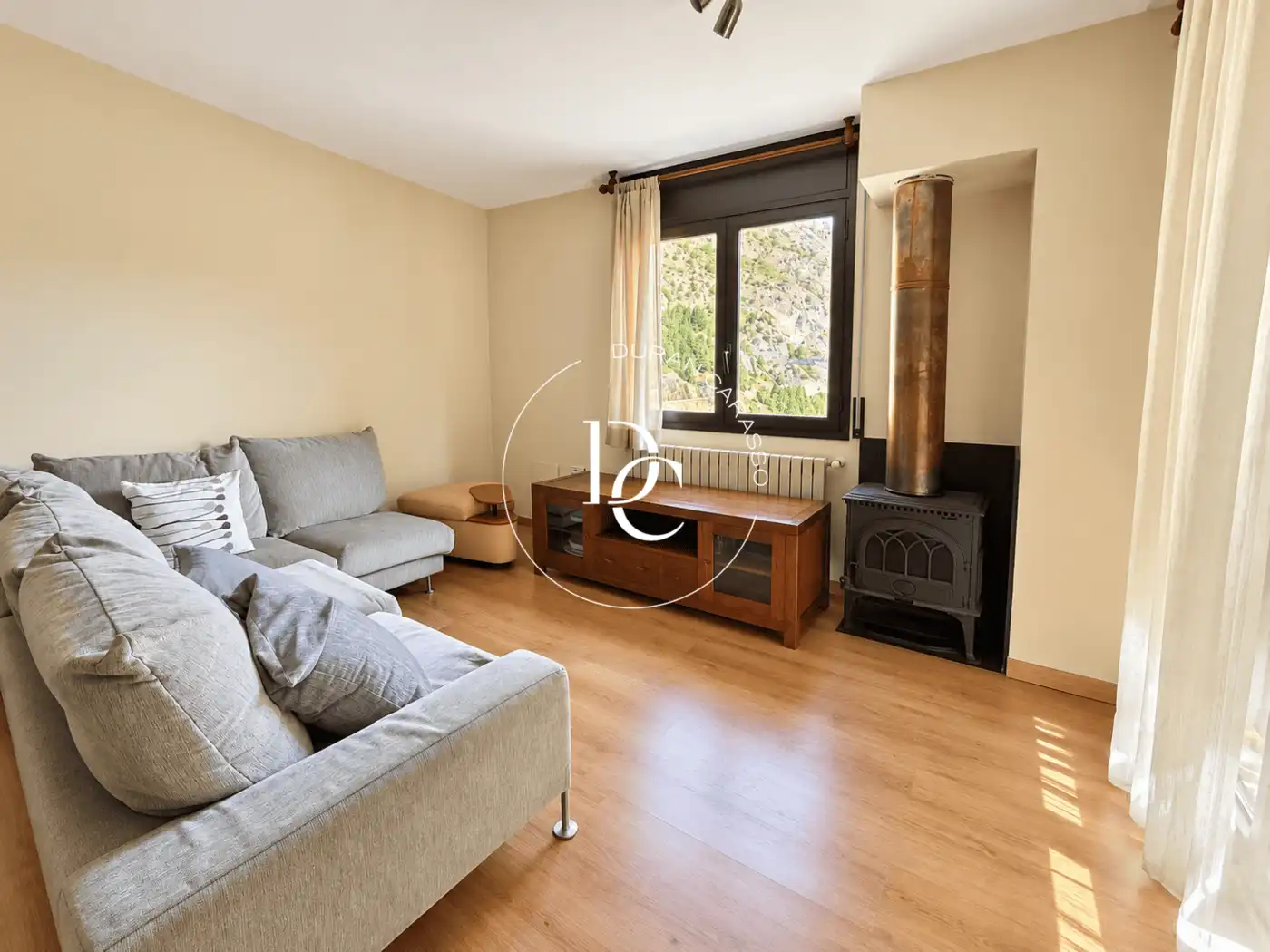 Flat with terrace to rent in Carretera de Prats, imagen 2