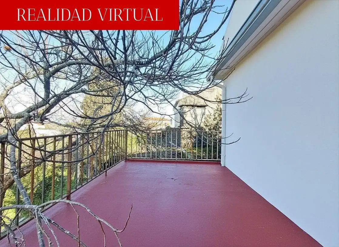 Terrassa de Casa o xalet en venda en Vilagarcía de Arousa amb Jardí privat, Terrassa i Traster