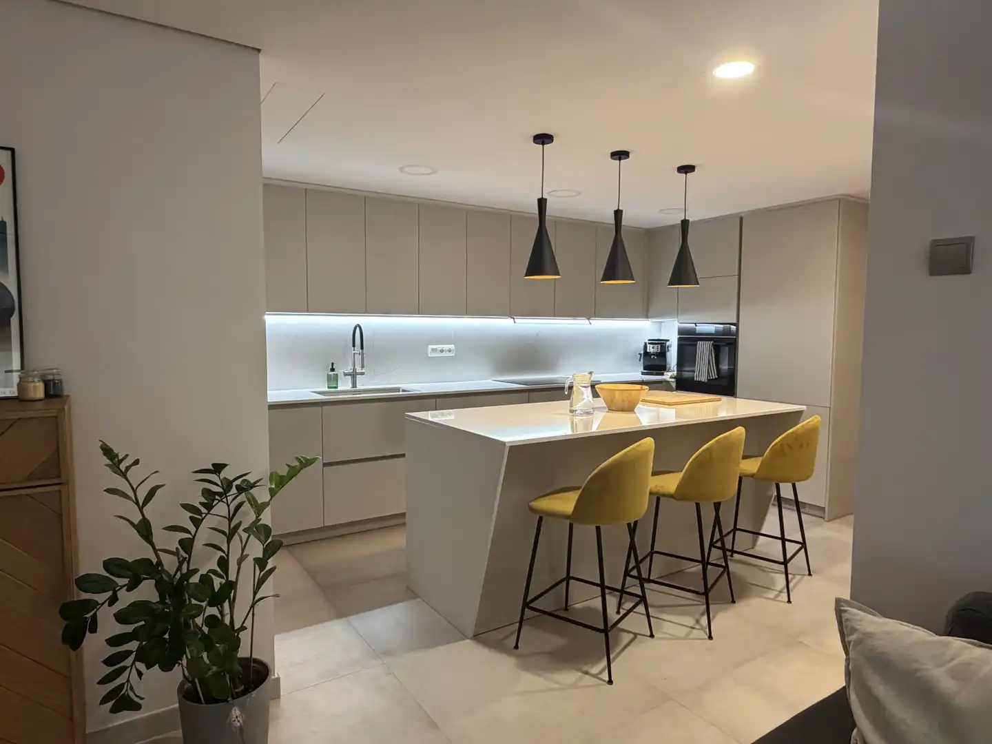 Kitchen of Flat for sale in Tarragona  with Air Conditioner, Heating and Balcony