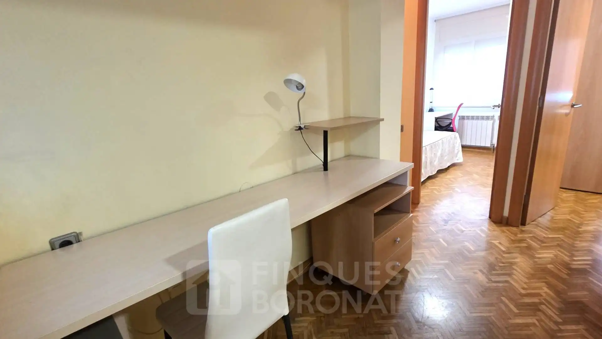 Schlafzimmer von Wohnung zur Miete in Tarragona mit Klimaanlage, Heizung und Terrasse