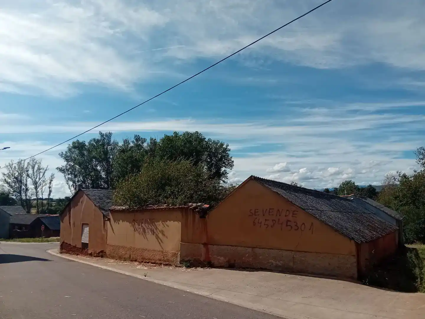Vista exterior de Piso en venta en Quintana del Castillo, León