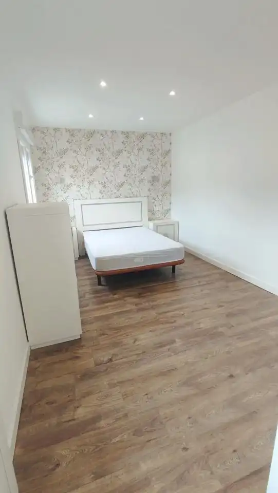 Habitación de Piso en venta en Mieres (Asturias) con Calefacción, Parquet y Trastero